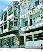 Buildings in Huambo