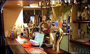 Pub bar