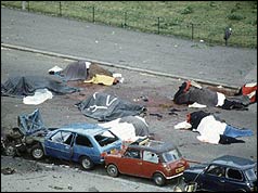 Photo of the aftermath of the Hyde Park bomb