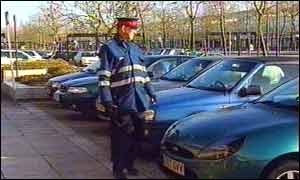 Traffic warden