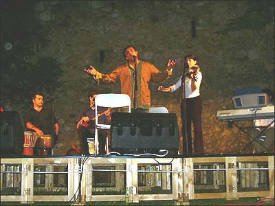 کنسرت خنجی