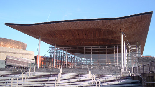 Ynglŷn â'r darlledu