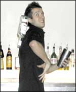 Andrew Morsy making a cocktail at Showrooms