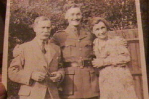 Gordon pays tribute to his parents