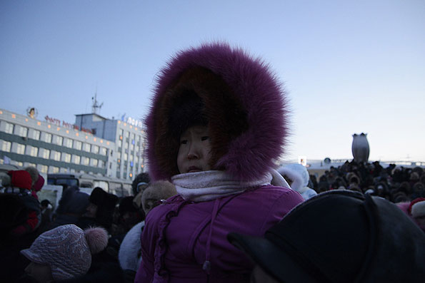 девочка в шапке