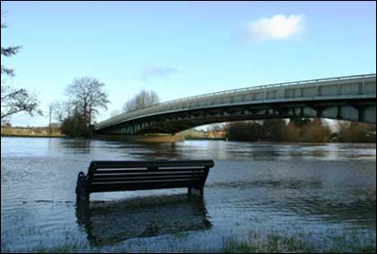 Floods in Upton-upon-Severn by Andy James