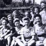 Mildred and other Land Girls