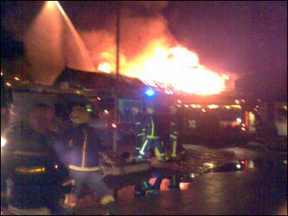 Fire at Wyvern Tyres in Hereford February 2008