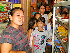 Indonesian food seller, Rokiyah