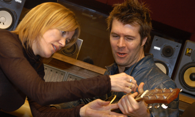 Cerys teaches Rhod guitar