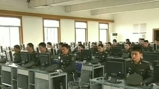 官兵上课