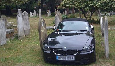 Car-on-Grave.jpg