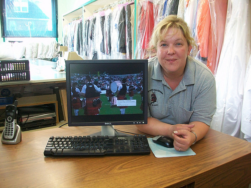 Watching Worlds at work!