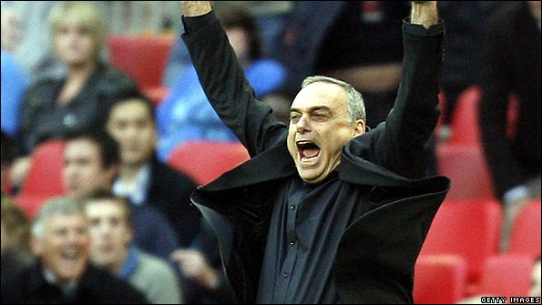 Avram Grant celebrates as Portsmouth reach FA Cup final