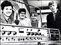 Station assistants ready for the start