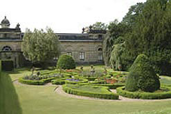 boat in lapworthlock