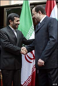 محمود احمدی نژاد رییس جمهوری ایران و نوری المالکی نخست وزیر عراق