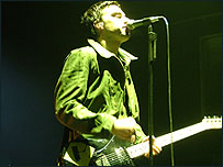 Hard-Fi / Richard Archer