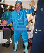 Big George in finale outfit!