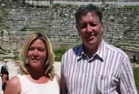 Carren a Hywel yn Effesus