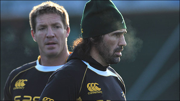 Bakkies Botha (left) and Victor Matfield train with the Springboks in London before Saturday's meeting with England at Twickenham