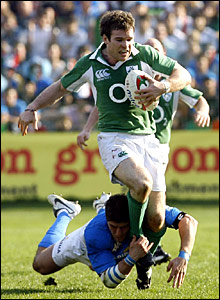 Ireland's Gordon D'Arcy in full flow
