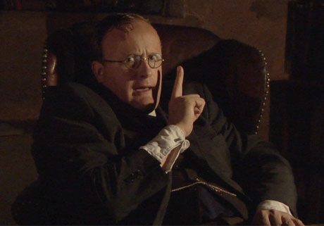 Robert Lloyd Parry tells the ghost stories of M.R. James in A Pleasing Terror