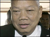Samak Sundaravej