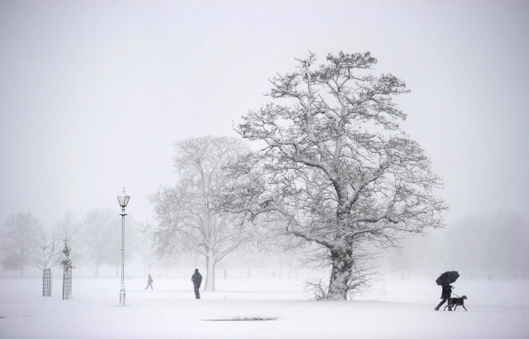 Snow on Clapham Common