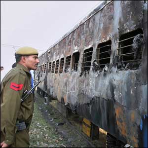 سمجھوتہ ایکسپریس میں دھماکے