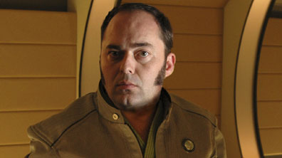 Stephen Evans as Vine