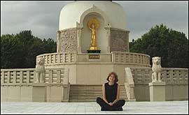 Lucy at the Pagoda