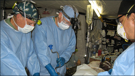 medical teams at work in Haiti
