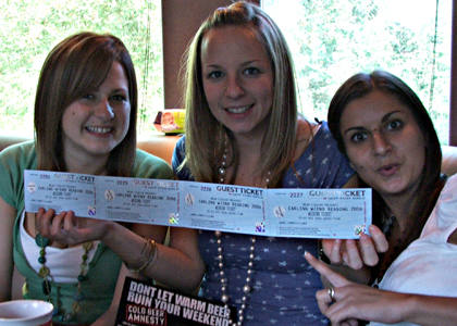 4 golden tickets to be exchanged for the hottest passes at this year's Reading festival