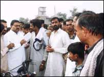 ڈونگہ بونگہ میں مظاہرین