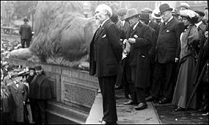 Keir Hardie yn sgwâr Trafalgar