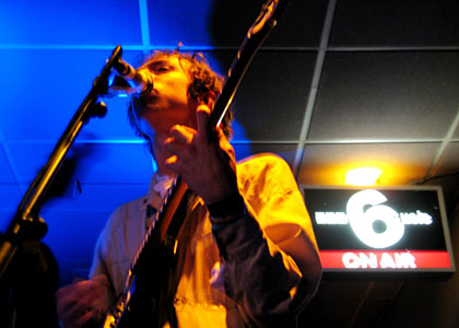 Mystery Jets litc 420