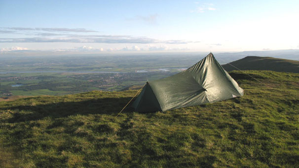 Ben's camp above Tillicoultry in the Ochils.