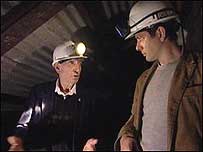 Miner with reporter