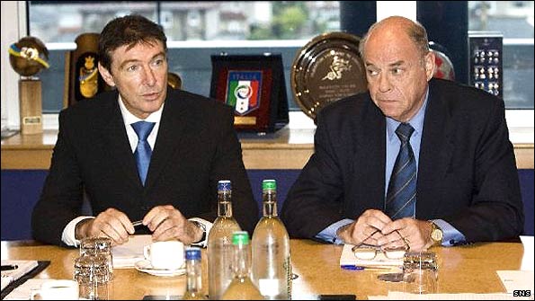 SFA chief executive Gordon Smith and president George Peat