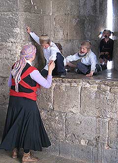 childrenplaying.jpg