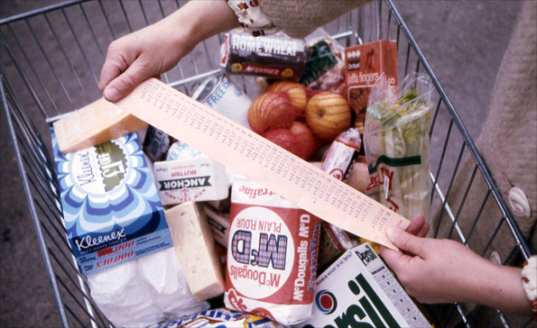 Supermarket trolley with receipt