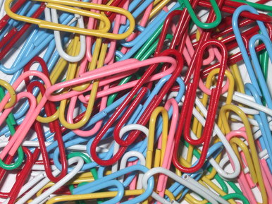 A paperclip colour explosion