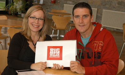 Lowri and Iolo receive the first challenge