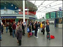The concourse at Piccadilly