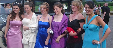 Dinner and Dance (photo: Martin Woodward)