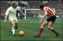 Leeds playing Sunderland in 1973 FA Cup final