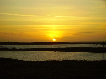 sunset over Balivanich & Aird from marketstance, 02feb07