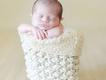 Foto do livro "Sleeping Beauties: Newborns in Dreamland