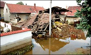 Vláda předběžně odhadla škody po záplavách na 60 až 90 miliard